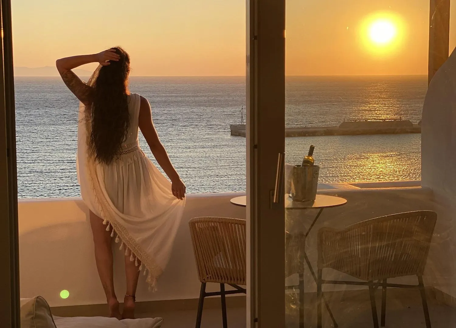 Avra Apartments Tourlos