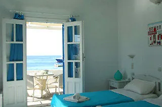 Avra Apartments Tourlos